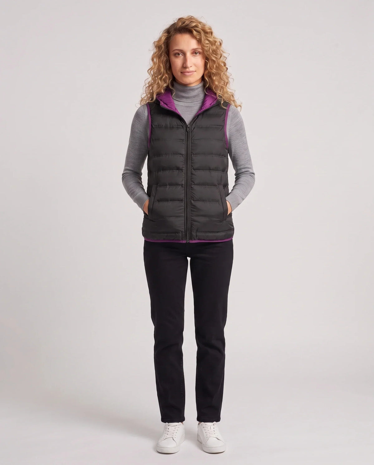 Lightweight Puffer Gilet with Contrast Lining