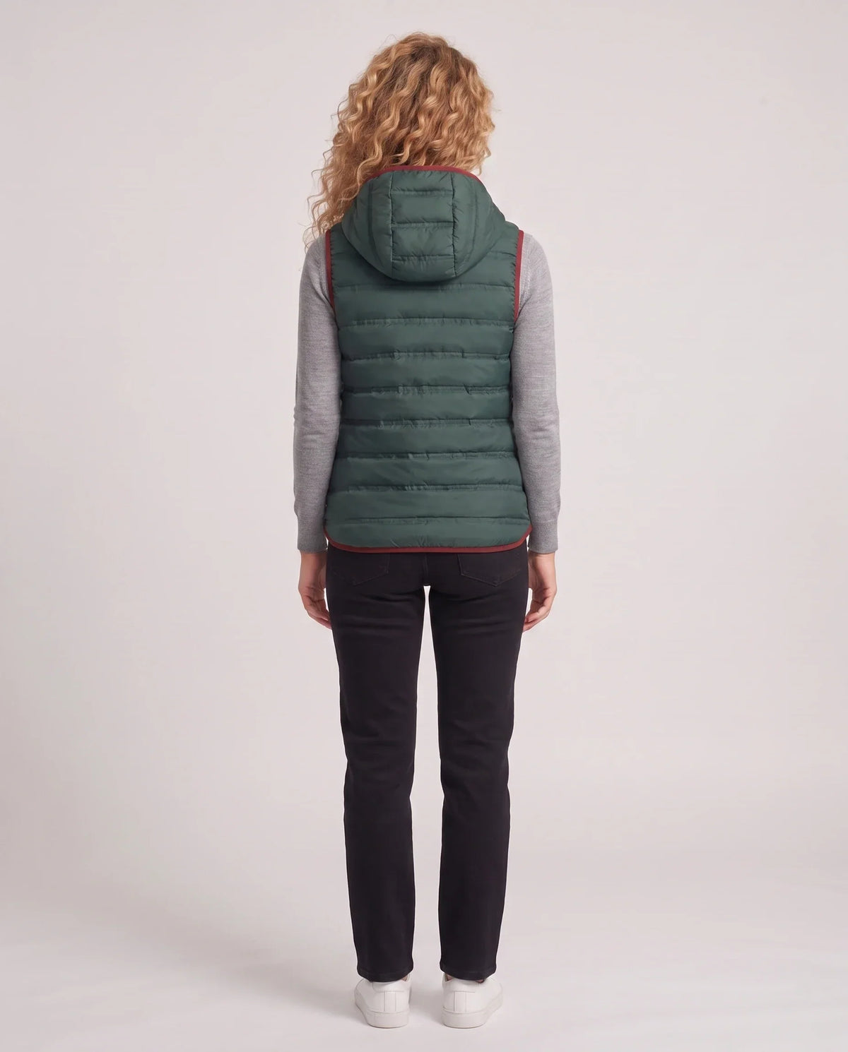 Lightweight Puffer Gilet with Contrast Lining