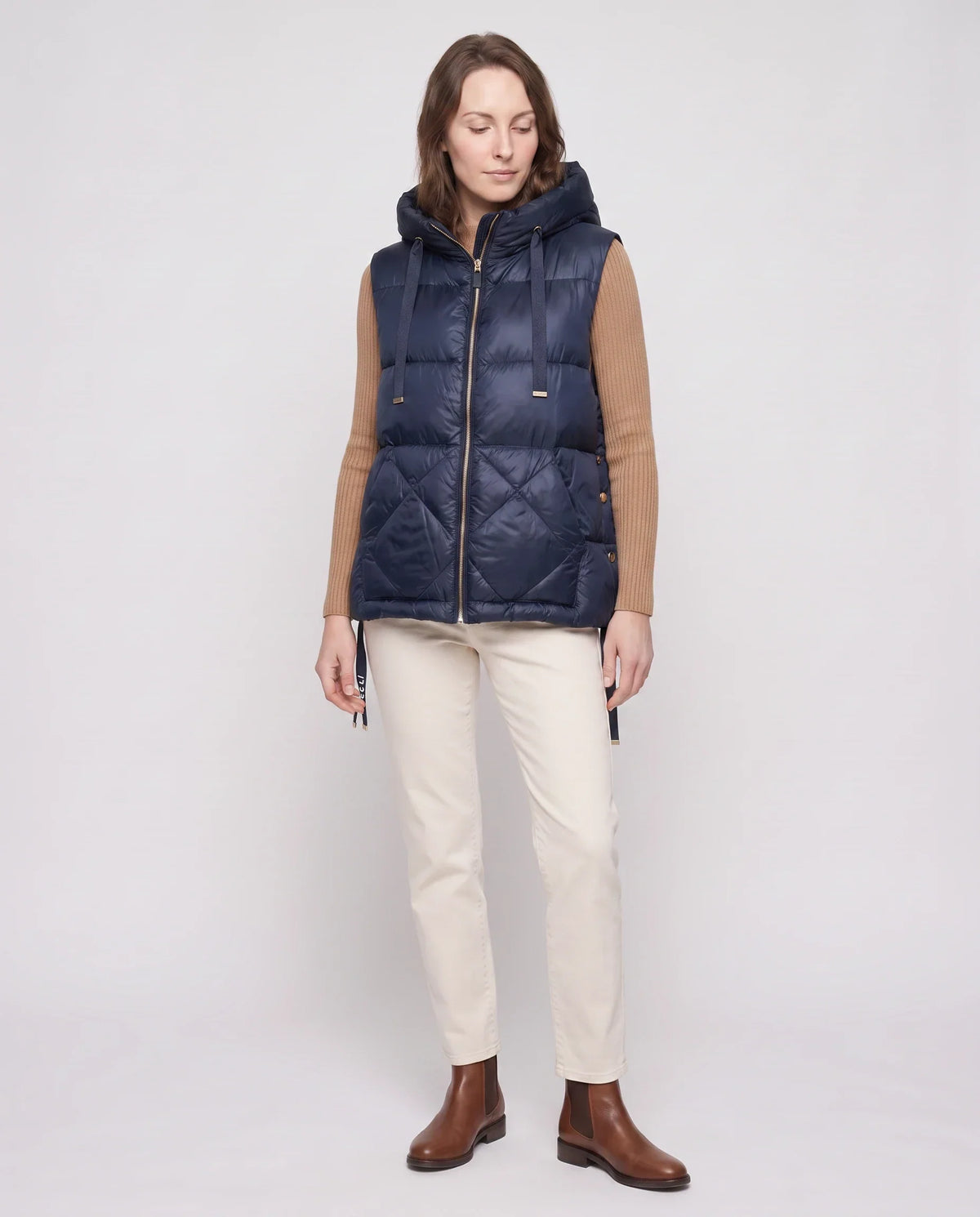 Quilted Puffer Gilet with Hood and Large Pockets