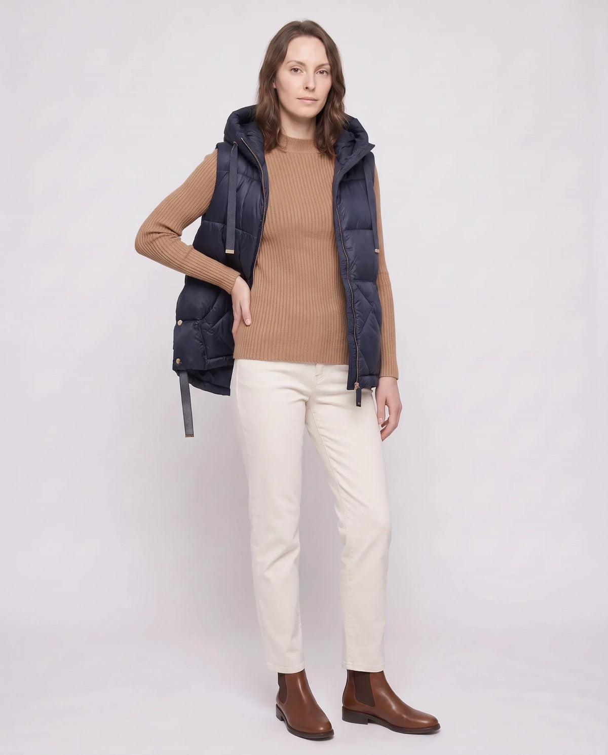 Quilted Puffer Gilet with Hood and Large Pockets