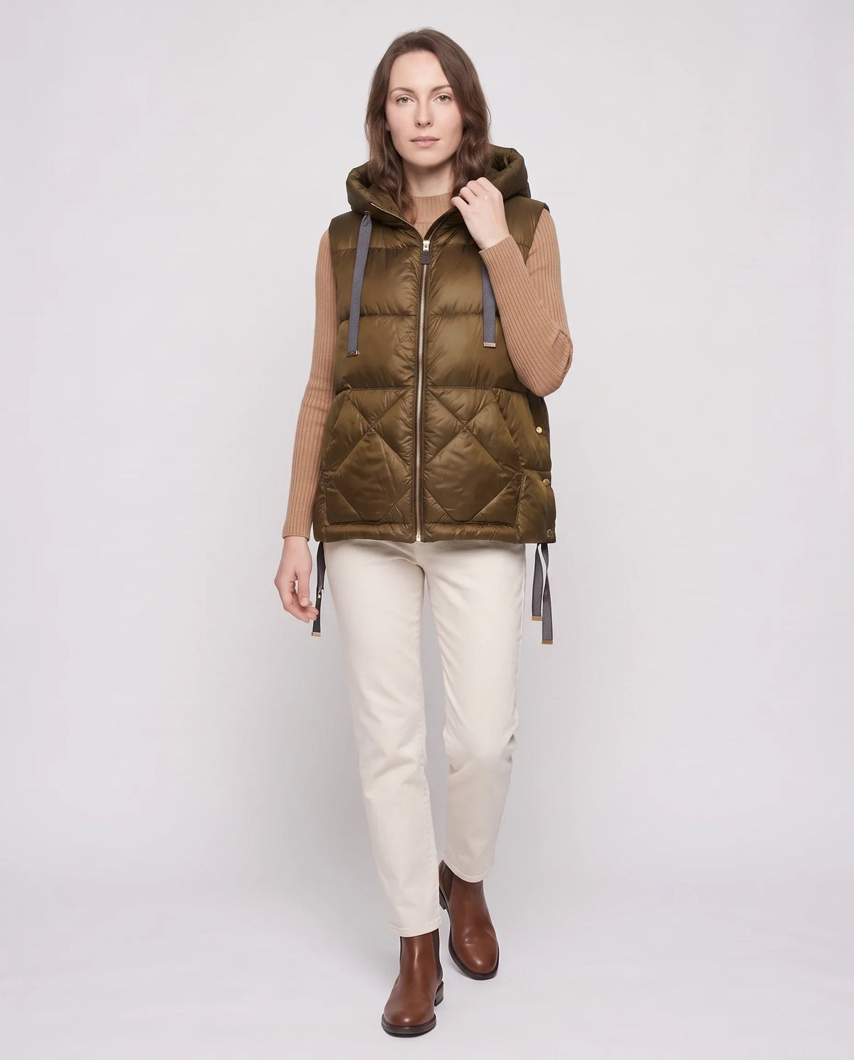 Quilted Puffer Gilet with Hood and Large Pockets