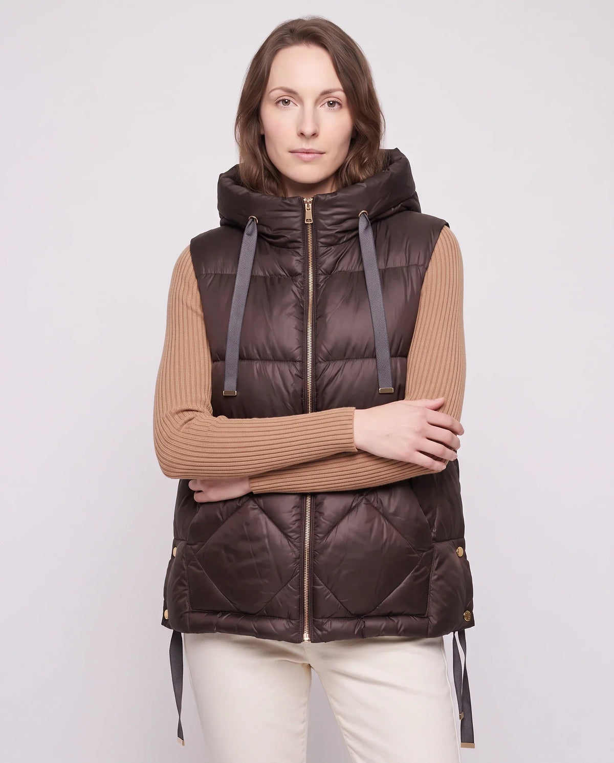 Quilted Puffer Gilet with Hood and Large Pockets