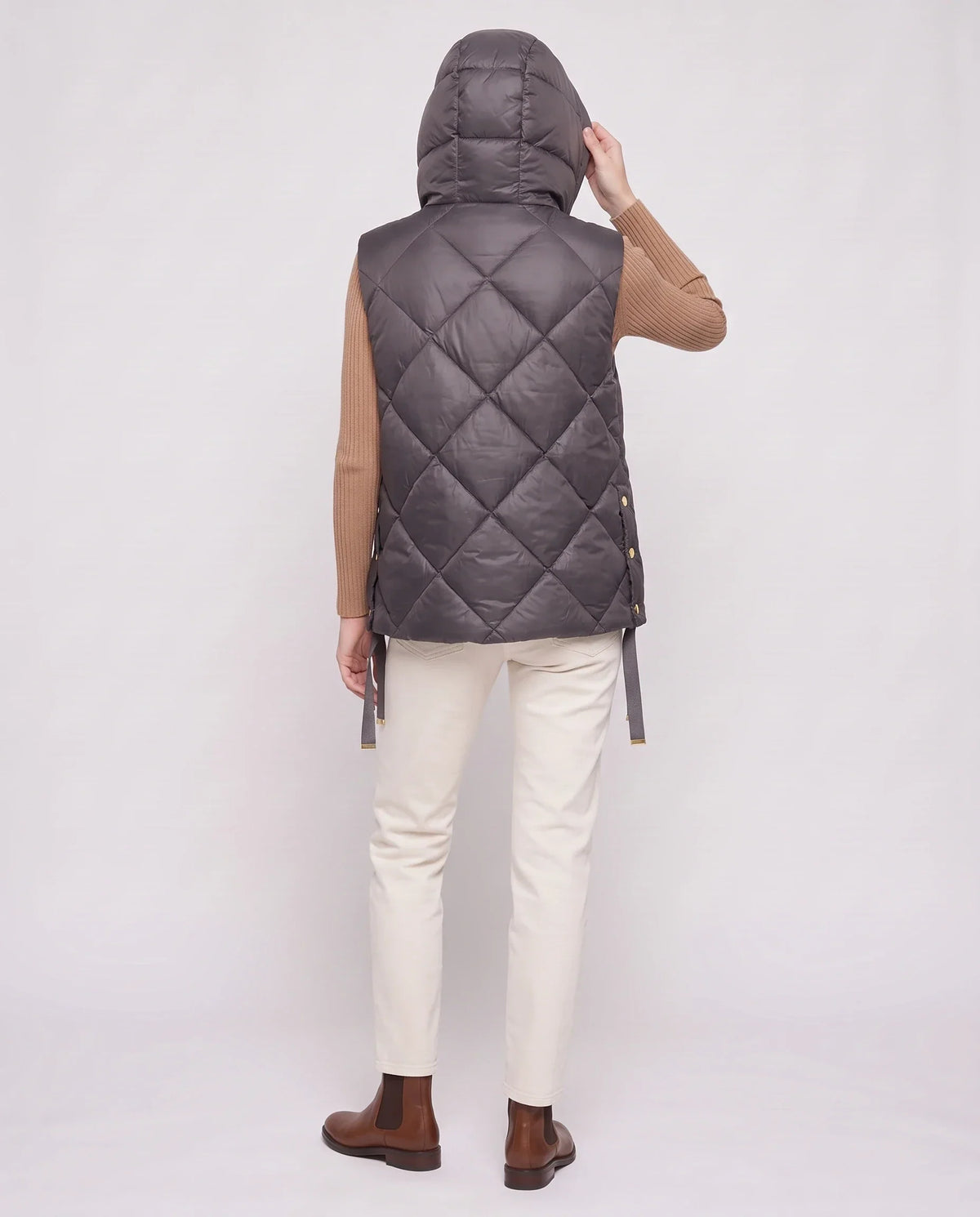 Quilted Puffer Gilet with Hood and Large Pockets