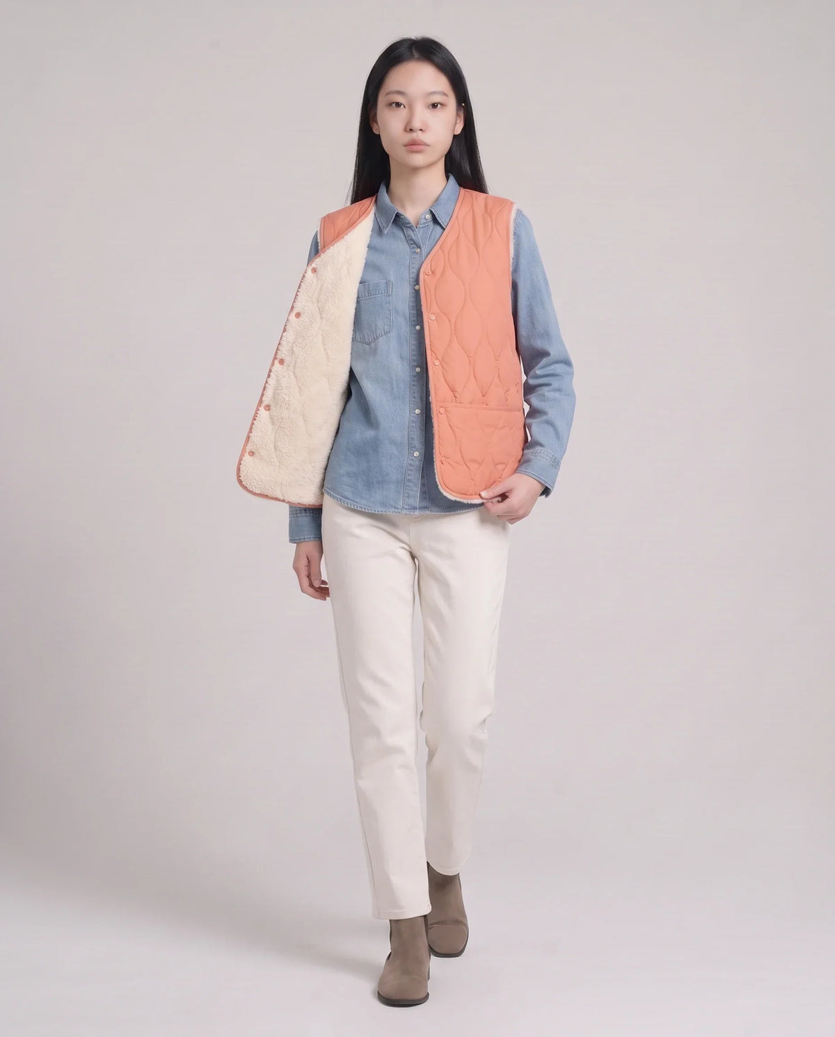 Sherpa-Lined Quilted Gilet with V-Neck