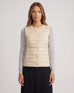 Lightweight Puffer Gilet with Convertible Collar