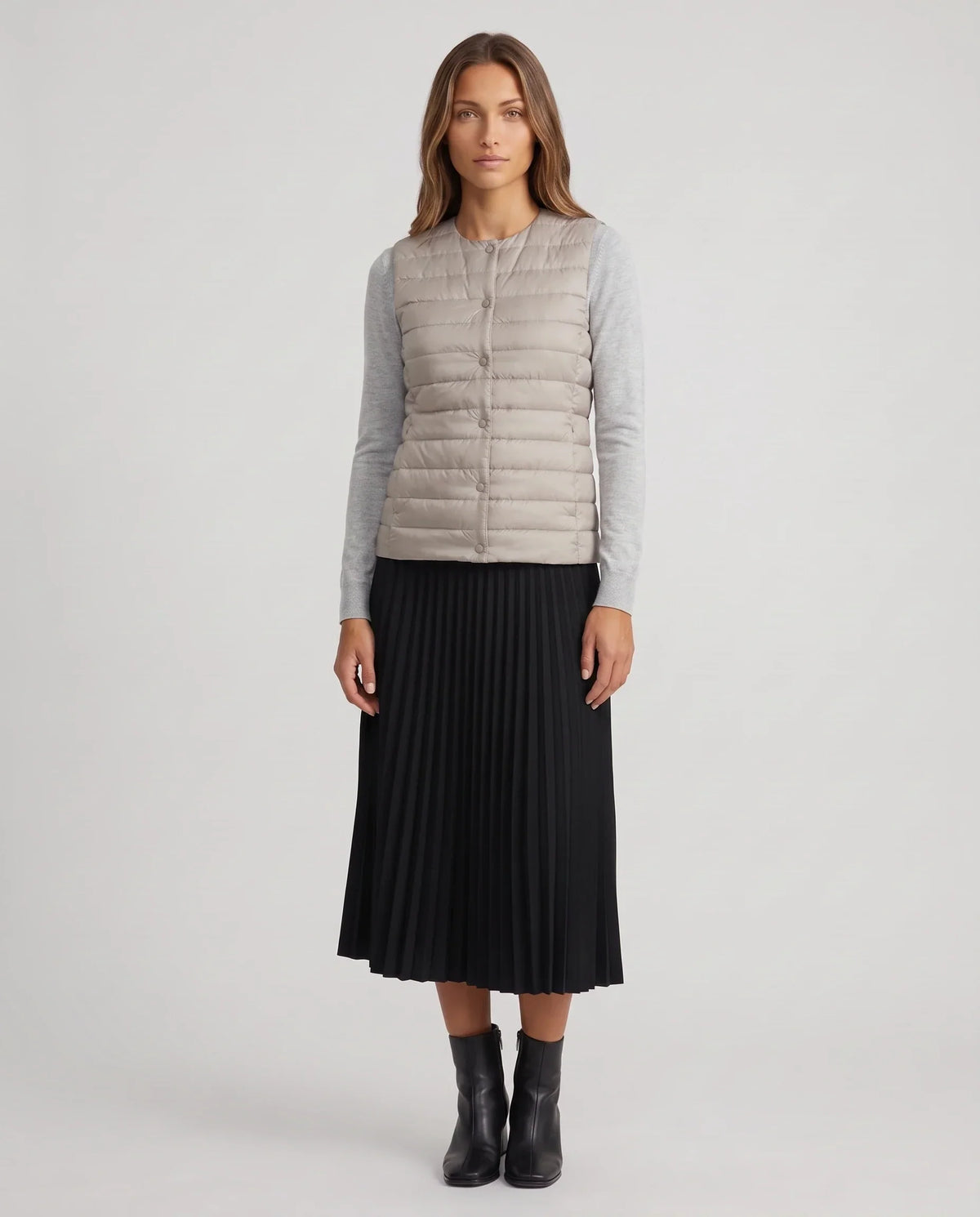 Lightweight Puffer Gilet with Convertible Collar