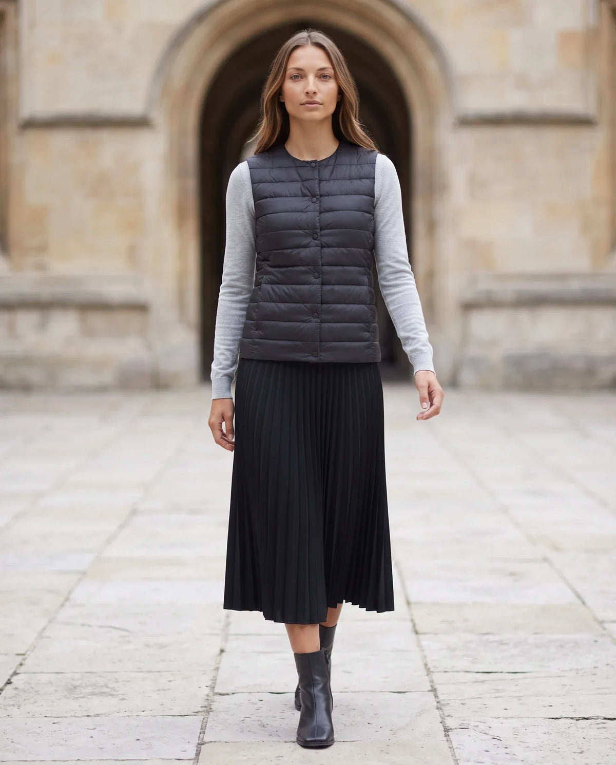 Lightweight Puffer Gilet with Convertible Collar