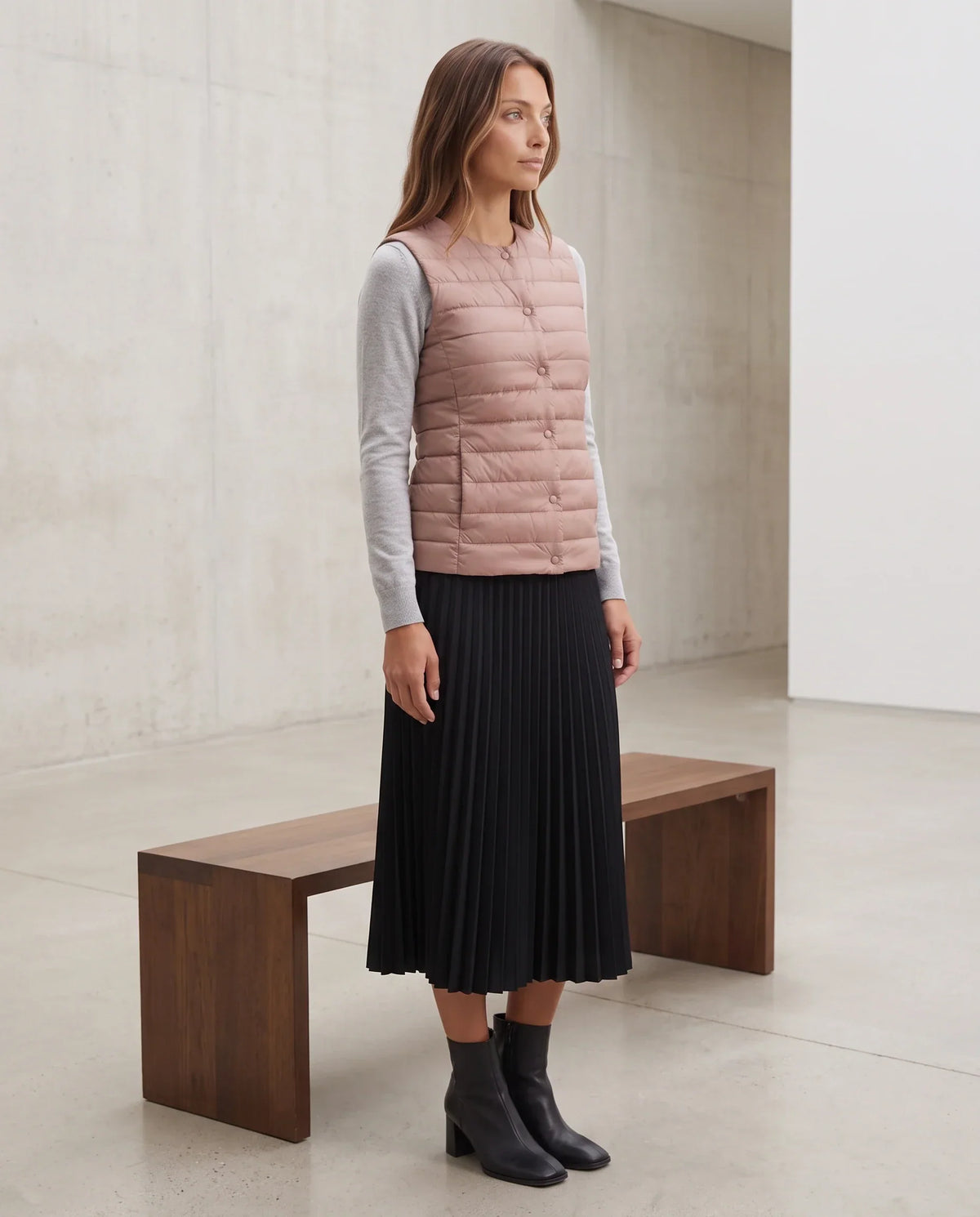Lightweight Puffer Gilet with Convertible Collar