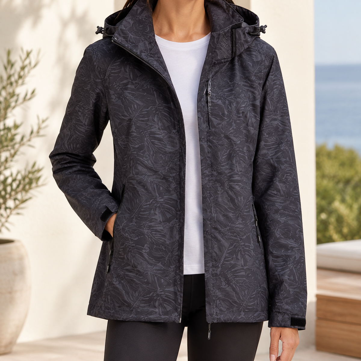 Rain Jacket Waterproof Polyester Insulated with Drawcord Hood