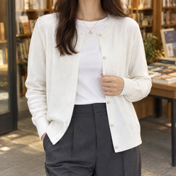 Relaxed Straight Pearl Cardigan