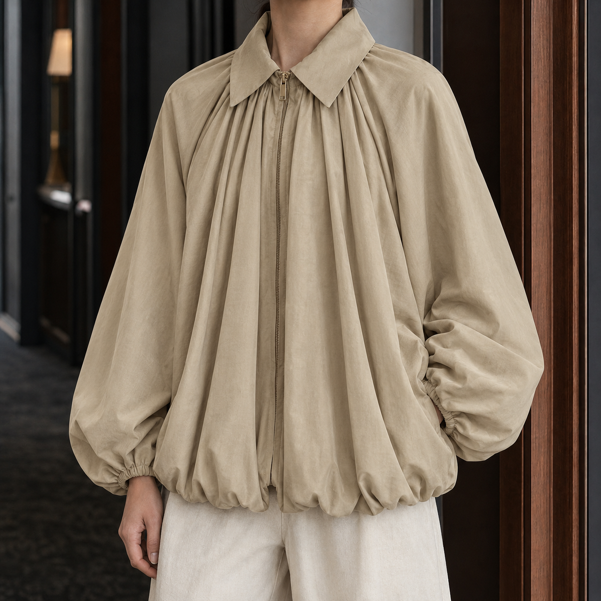 Batwing Jacket Polyester Relaxed with Point Collar and Zip Front
