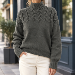 Relaxed Cable Knit Jumper