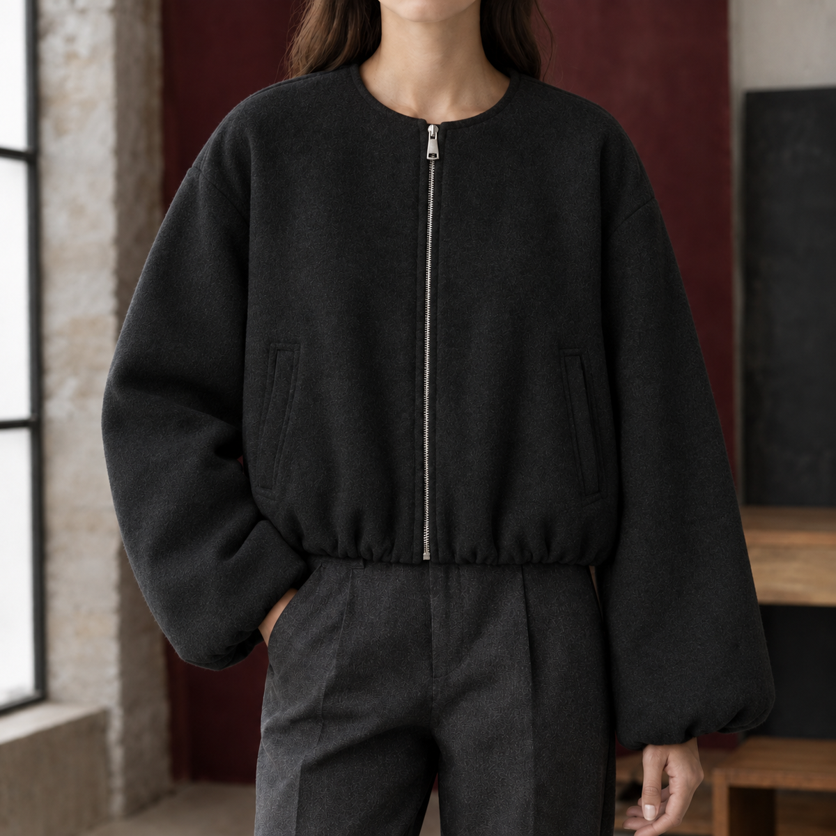 Cropped Jacket Polyester Brushed with Round Neckline and Zip Front