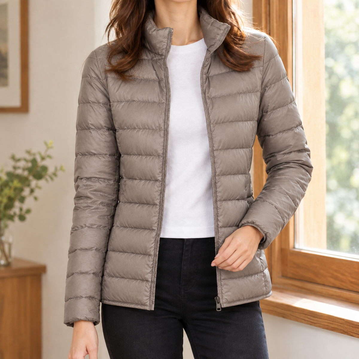 Quilted Jacket Polyester Lightweight with Stand Collar and Full Zip