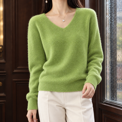 Pure Wool V-Neck Jumper