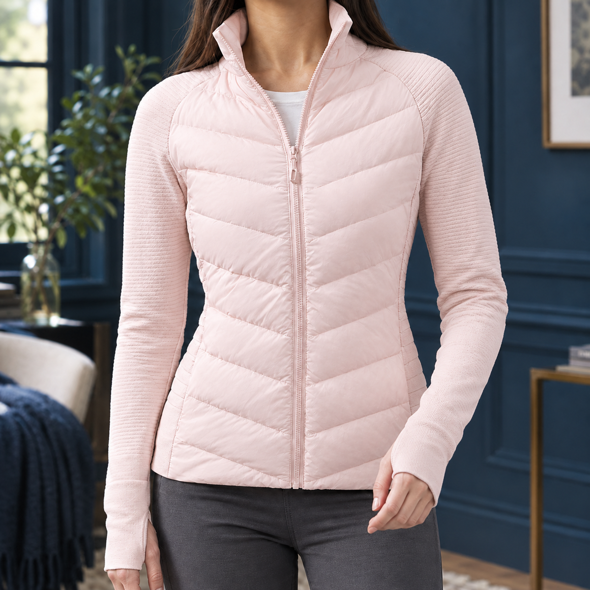 Quilted Jacket Polyester with Stand Collar and Thumbhole Cuffs