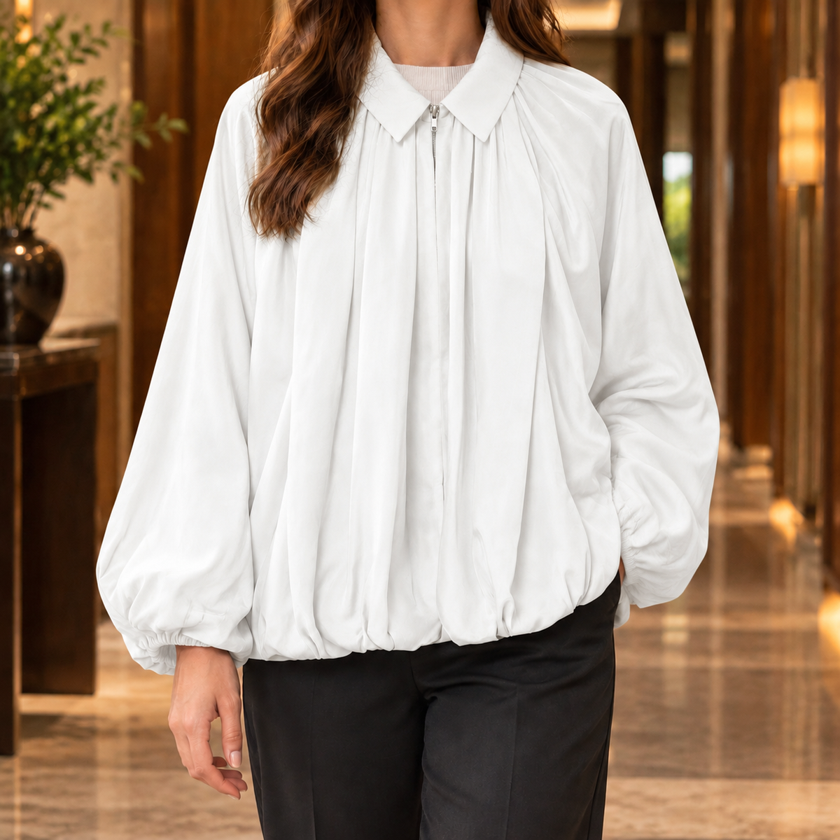 Balloon Jacket Polyester Batwing with Pointed Collar and Full Zip
