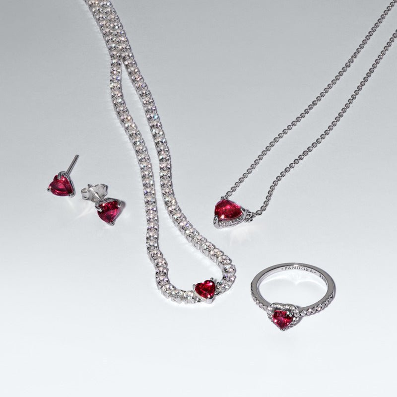 Pandora Sparkling Elevated Heart Ring Red 925 Silver
