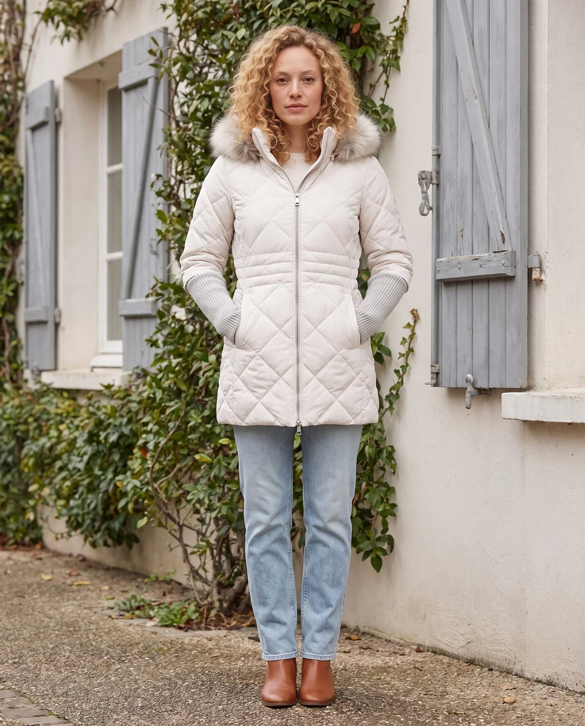 Mid-Length Quilted Parka with Knitted Sleeves