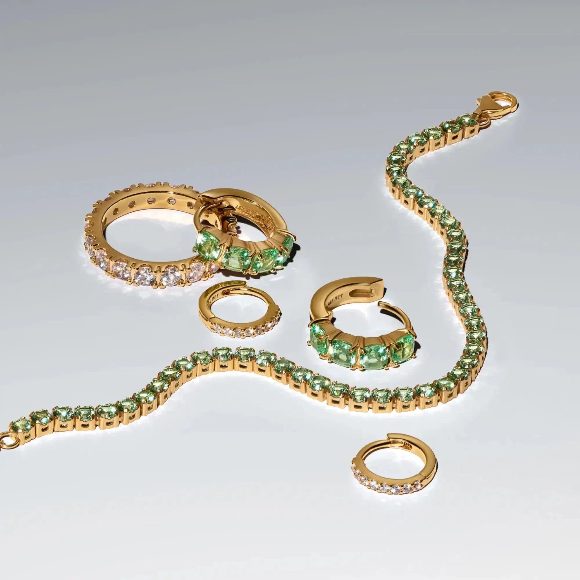 Pandora Timeless Sparkling Tennis Bracelet - Gold Plated Green
